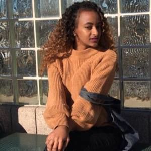 Meet your Posher, Bethy